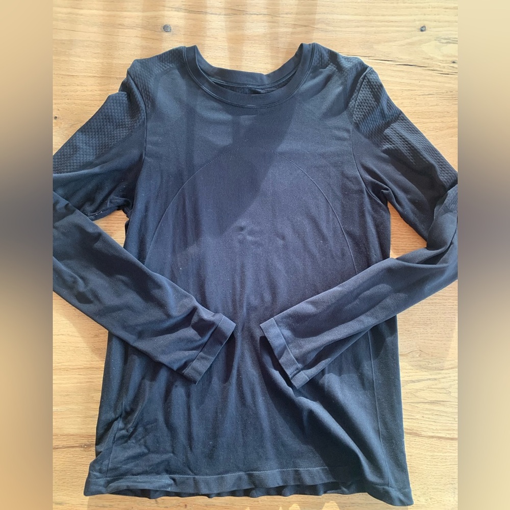 Women’s Black‎ Stretch Long Sleeve Top Activewear No Size (see pics) Preloved